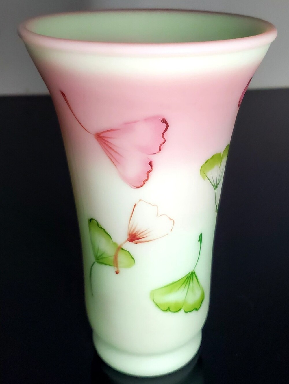 NIB Fenton Lotus Mist Burmese Ginkgo Leaves Hand Painted Vase Signed 8.5" 2007 - Picture 4 of 14